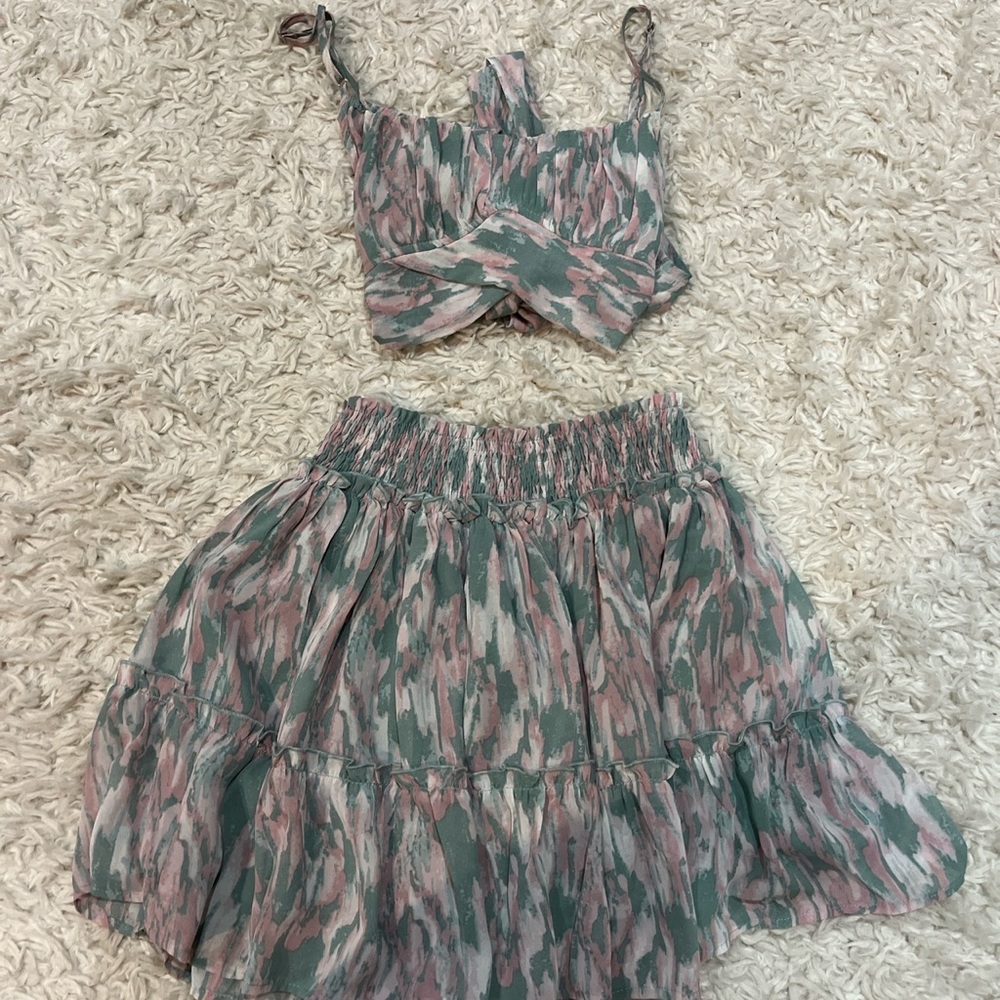 2 piece set